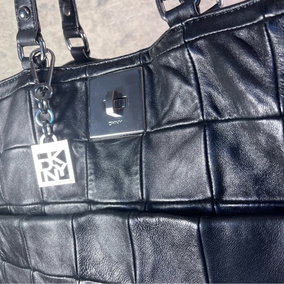 DKNY Leather  Patchwork  tote bag - Picture 9 of 13